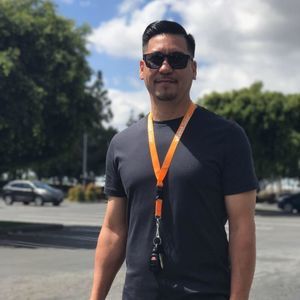 Meet your Posher, Adam